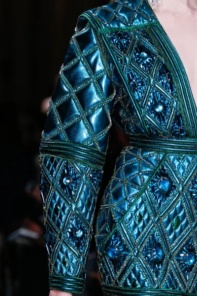 Look 33